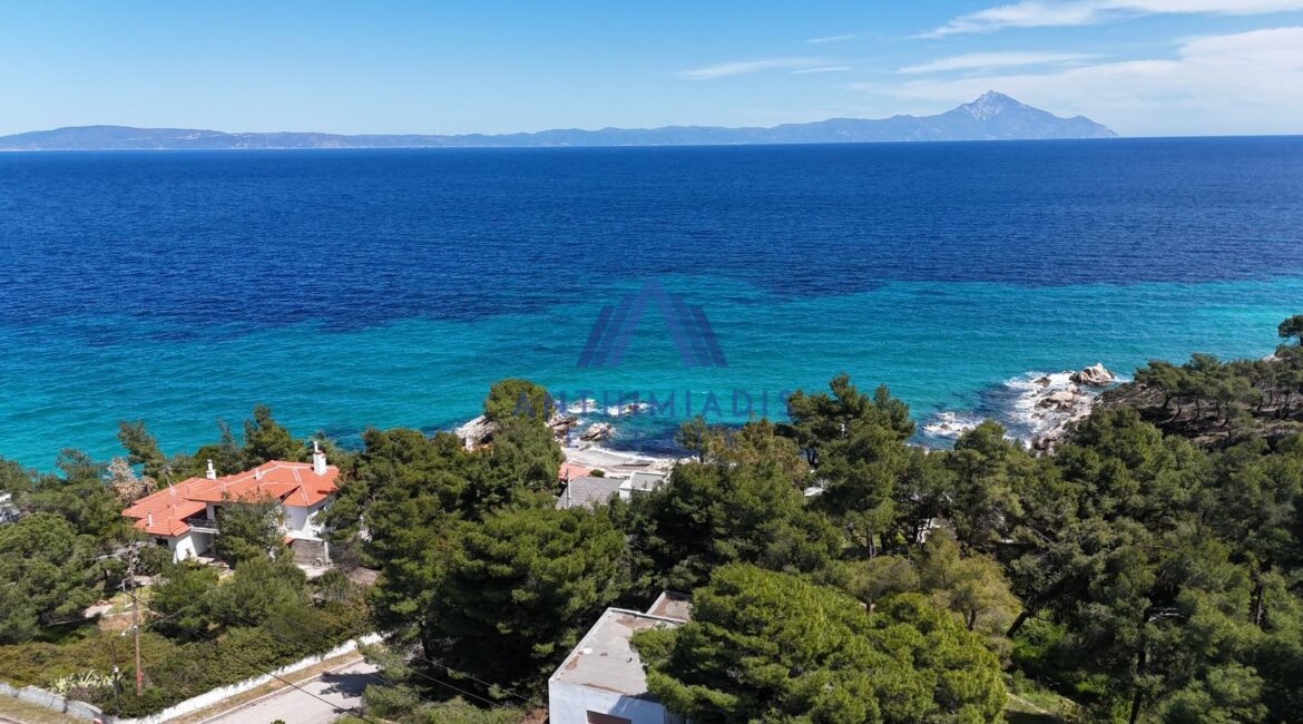 ΠΩΛΕΙΤΑΙ – Bίλα Στη Βουρβουρού (Χαλκιδική) Κοντά Στη Θάλασσα, ID1251