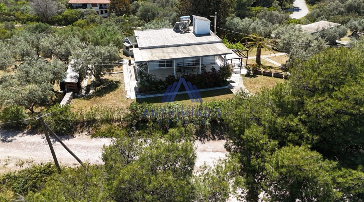 ΠΩΛΕΙΤΑΙ – Μονοκατοικία Στη Φτερωτή Βουρβουρού (Χαλκιδική)  Με Θέα Στη Θάλασσα, ID1244