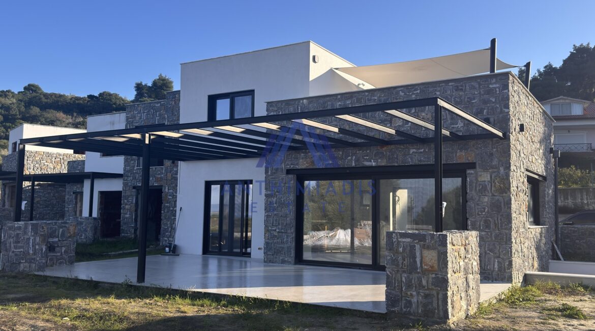 ΠΩΛΕΙΤΑΙ – Μεζονέτα Στο Πευκοχώρι Με Θέα Στη Θάλασσα, ID1319