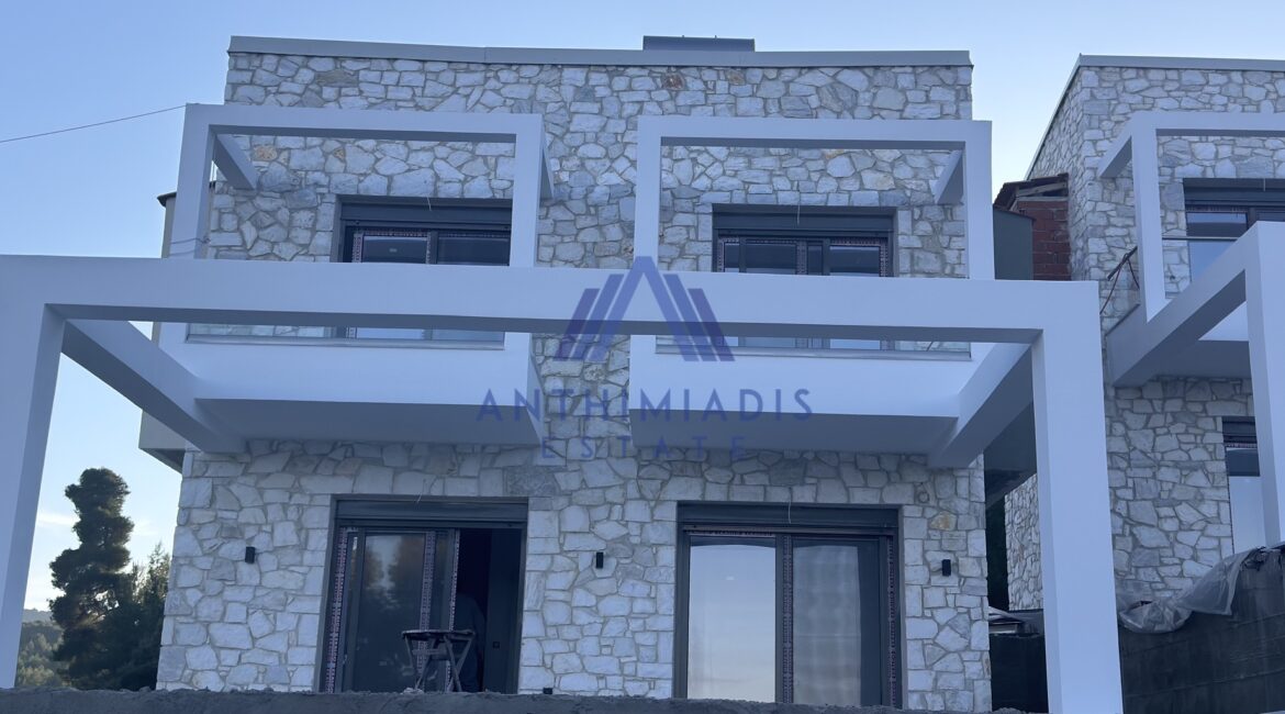 ΠΩΛΕΙΤΑΙ – Βίλα Στην Χανιώτη Με Θέα Στη Θάλασσα, ID1320