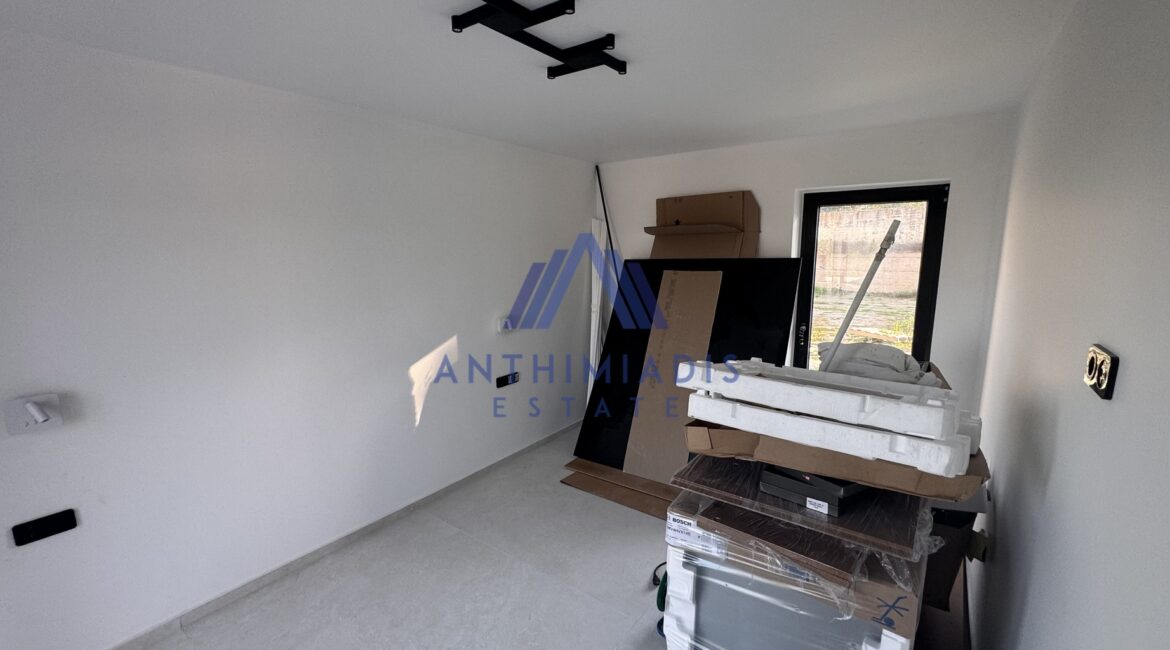 ΠΩΛΕΙΤΑΙ – Μεζονέτα Στο Πευκοχώρι Με Θέα Στη Θάλασσα, ID1319