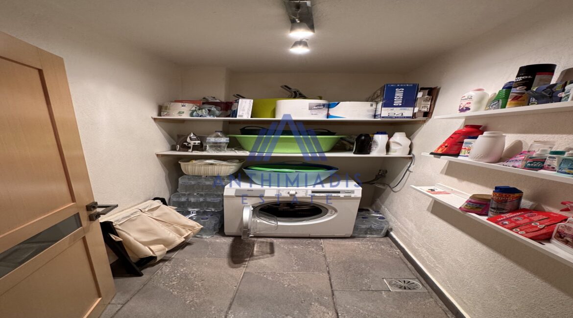 ΠΩΛΕΙΤΑΙ – Βίλα Στο Πευκοχώρι Με Θέα Στη Θάλασσα, ID1315