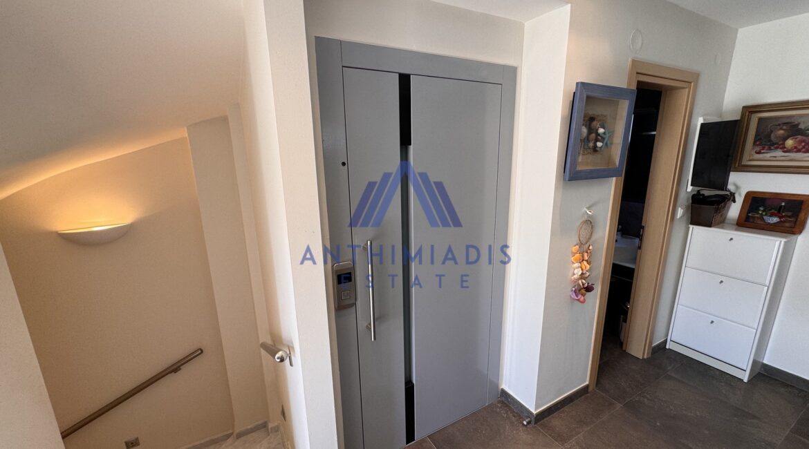 ΠΩΛΕΙΤΑΙ – Βίλα Στο Πευκοχώρι Με Θέα Στη Θάλασσα, ID1316