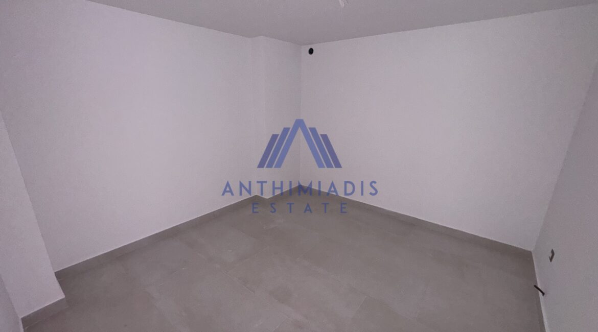 ΠΩΛΕΙΤΑΙ – Νεόδμητη Βίλα Στο Πευκοχώρι Με Θέα Στη Θάλασσα, ID1317