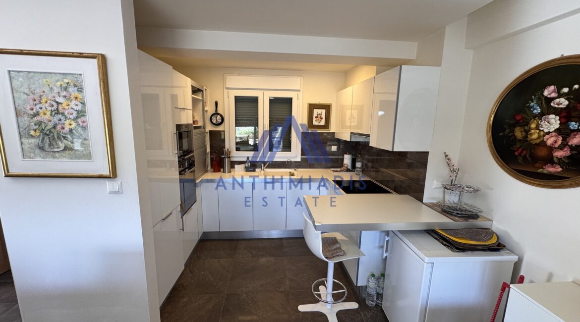 ΠΩΛΕΙΤΑΙ – Βίλα Στο Πευκοχώρι Με Θέα Στη Θάλασσα, ID1316