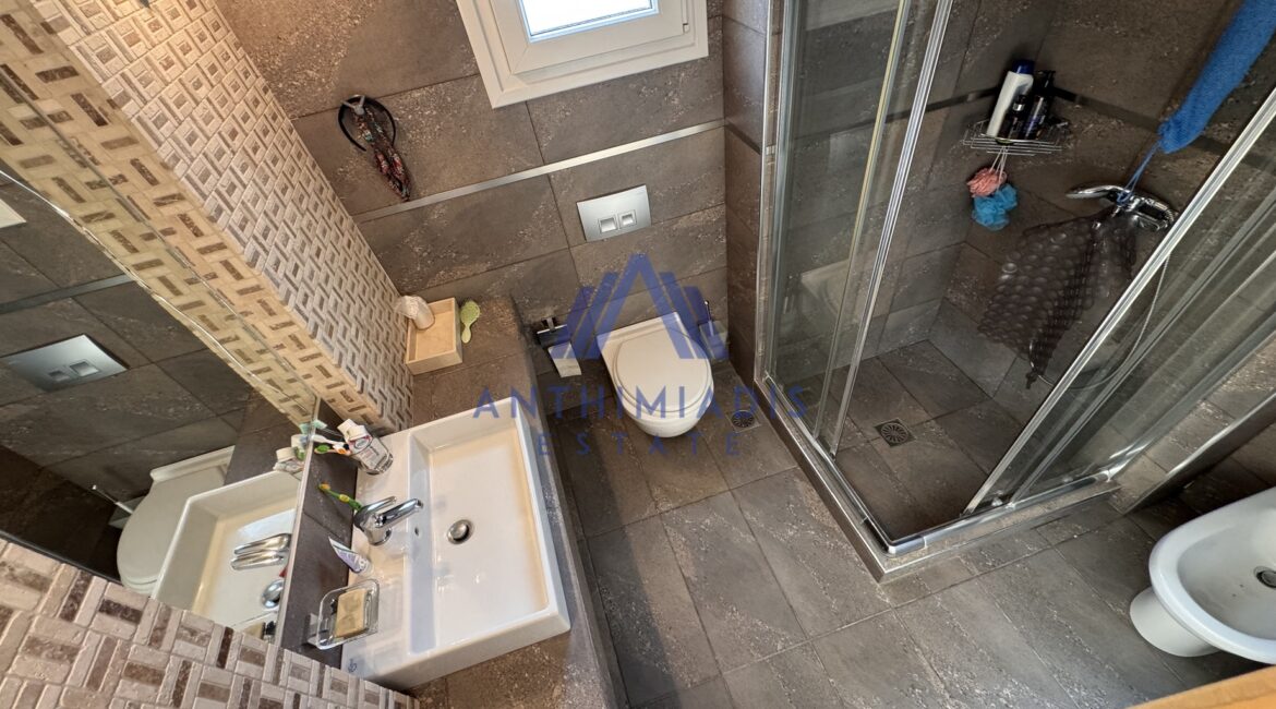 ΠΩΛΕΙΤΑΙ – Βίλα Στο Πευκοχώρι Με Θέα Στη Θάλασσα, ID1315