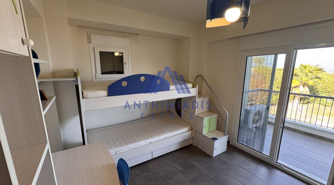 ΠΩΛΕΙΤΑΙ – Βίλα Στο Πευκοχώρι Με Θέα Στη Θάλασσα, ID1315