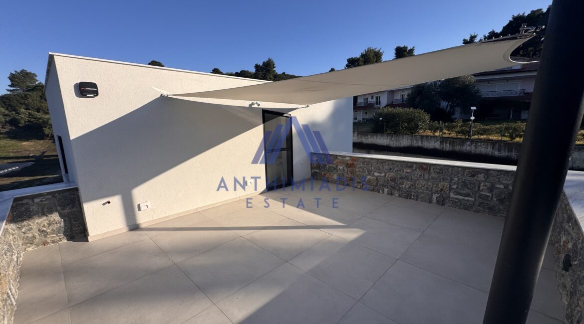 ΠΩΛΕΙΤΑΙ – Μεζονέτα Στο Πευκοχώρι Με Θέα Στη Θάλασσα, ID1319