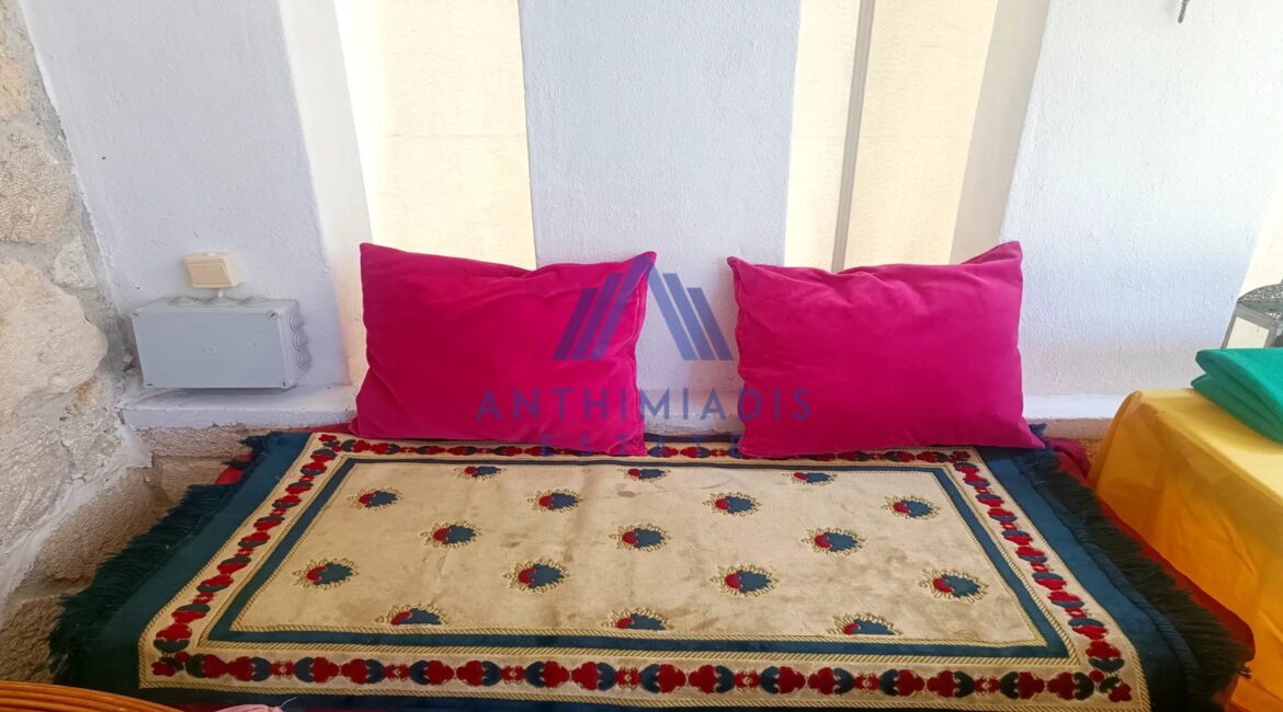 ΠΩΛΕΙΤΑΙ – Διαμέρισμα Στη Μόλα Καλύβα Κοντά Στη Θάλασσα, ID1323