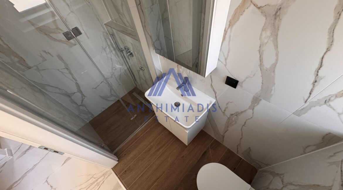 ΠΩΛΕΙΤΑΙ – Μεζονέτα Στο Κέντρο Του Πευκοχωρίου, ID1123