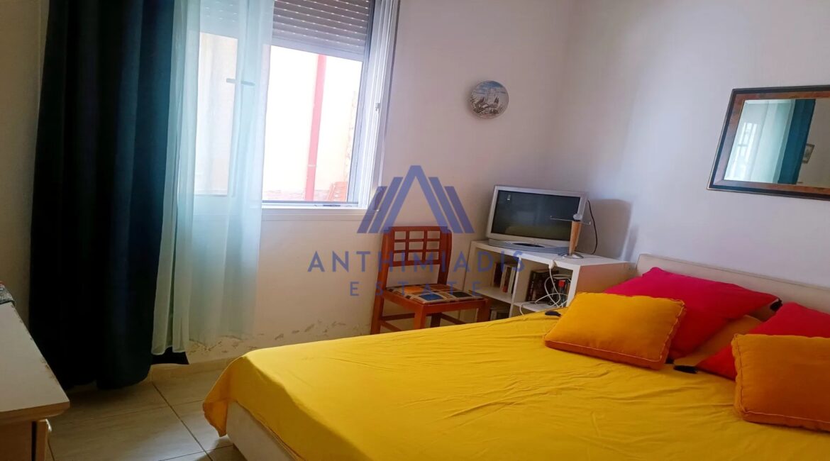 ΠΩΛΕΙΤΑΙ – Διαμέρισμα Στη Μόλα Καλύβα Κοντά Στη Θάλασσα, ID1323