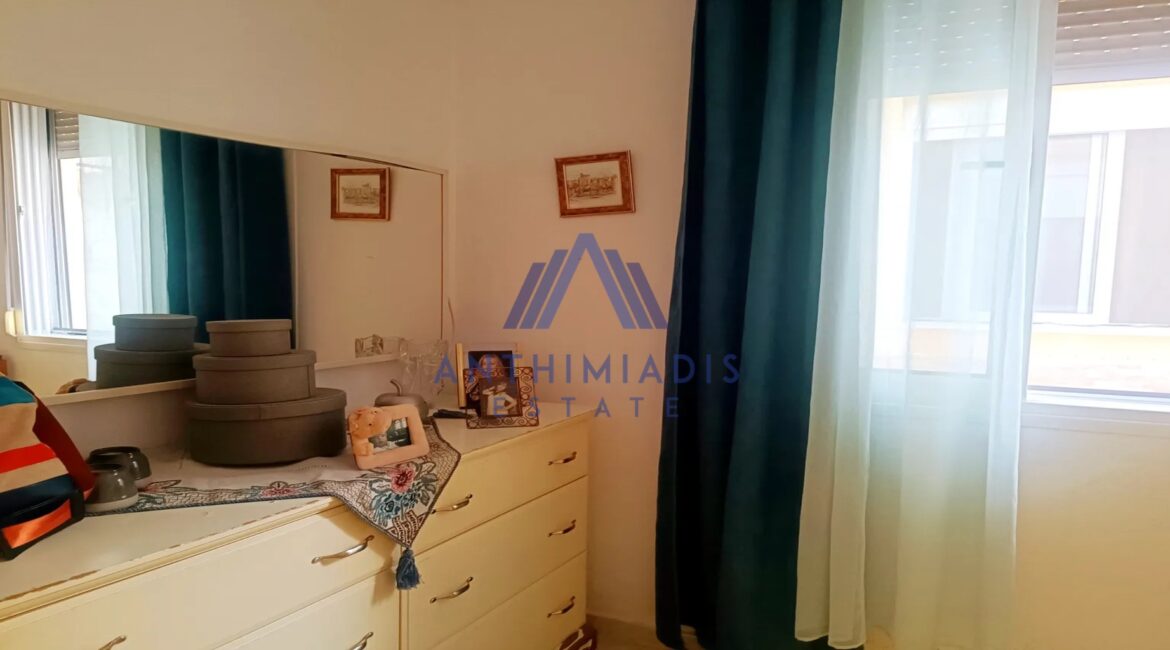 ΠΩΛΕΙΤΑΙ – Διαμέρισμα Στη Μόλα Καλύβα Κοντά Στη Θάλασσα, ID1323