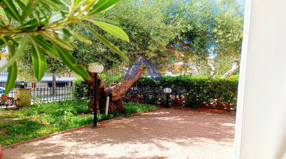 ΠΩΛΕΙΤΑΙ – Διαμέρισμα Στη Μόλα Καλύβα Κοντά Στη Θάλασσα, ID1323