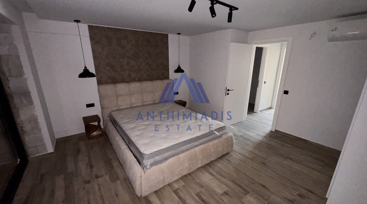 ΠΩΛΕΙΤΑΙ – Μεζονέτα Στο Κέντρο Του Πευκοχωρίου, ID1123