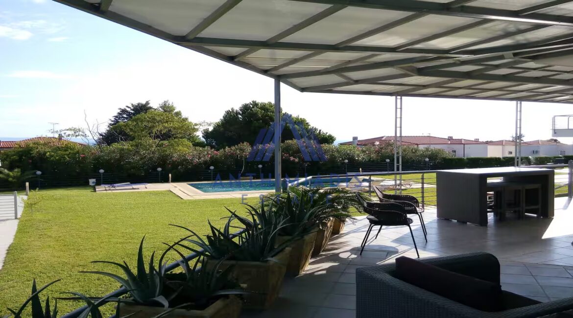 ΠΩΛΕΙΤΑΙ – Μεζονέτα Στην Κρυοπηγή Με Θέα Στη Θάλασσα, ID1340