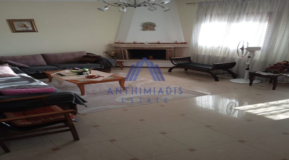 ΠΩΛΕΙΤΑΙ – Μονοκατοικία Κοντά Στο Κέντρο Της Κασσανδρείας, ID1333