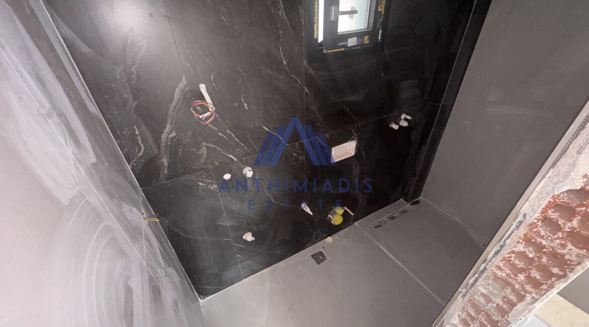 ΠΩΛΕΙΤΑΙ – Nεόδμητη Mεζονέτα Στη Νικήτη Κοντά Στη Θάλασσα, ID1247