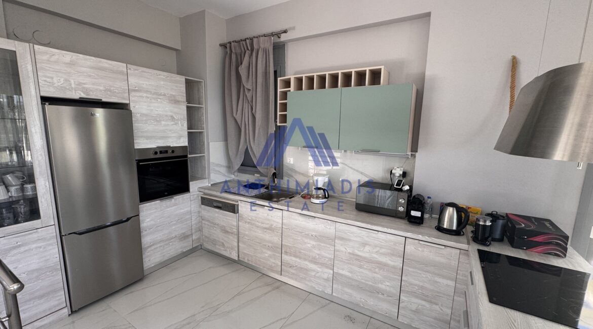 ΠΩΛΕΙΤΑΙ – Πολυτελής Μαρμάρινη Βίλα Στη Χανιώτη Μπροστά Στη Θάλασσα, ID1343