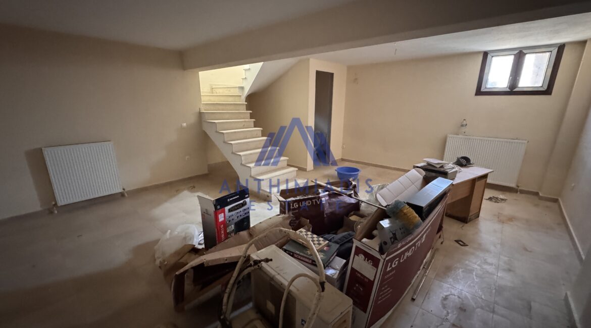 ΠΩΛΕΙΤΑΙ – Μονοκατοικία Στο Μελισσοχώρι Με Πανοραμική Θέα Σε Βουνό, ID1339