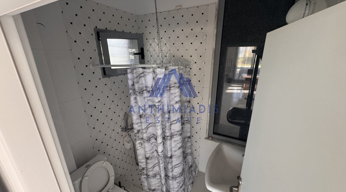 ΠΩΛΕΙΤΑΙ – Πολυτελής Μαρμάρινη Βίλα Στη Χανιώτη Μπροστά Στη Θάλασσα, ID1343