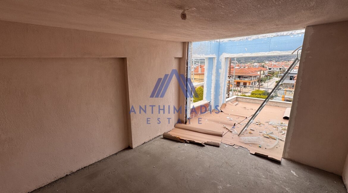 ΠΩΛΕΙΤΑΙ – Nεόδμητη Mεζονέτα Στη Νικήτη Κοντά Στη Θάλασσα, ID1337