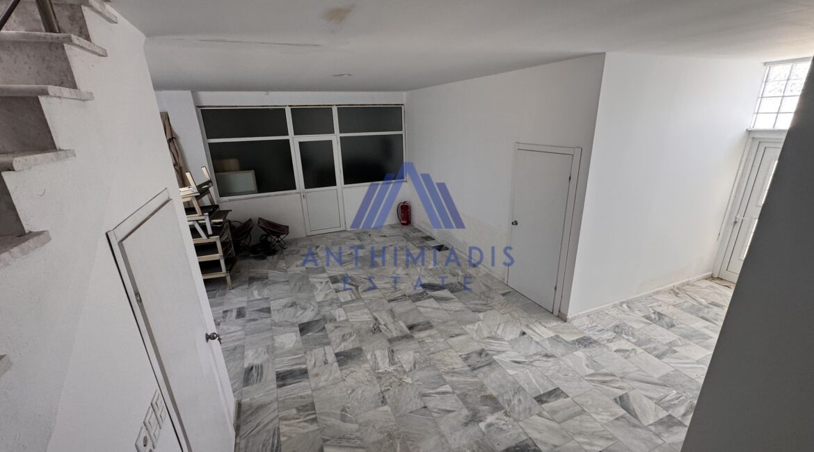 ΠΩΛΕΙΤΑΙ – Πολυτελής Μαρμάρινη Βίλα Στη Χανιώτη Μπροστά Στη Θάλασσα, ID1343