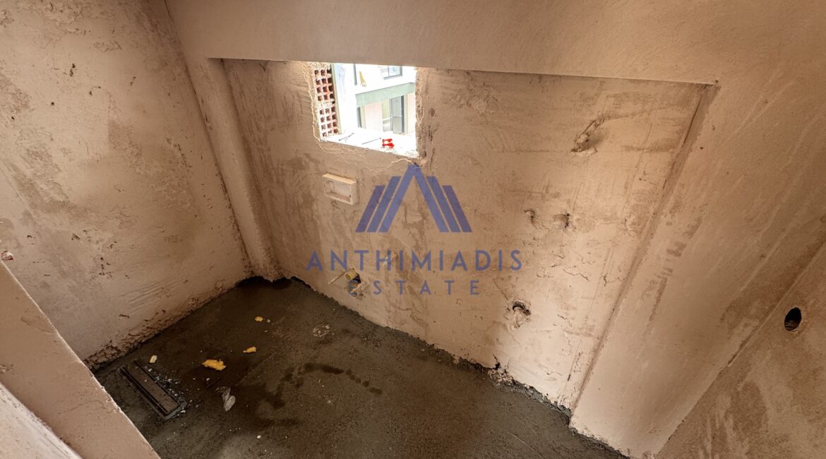 ΠΩΛΕΙΤΑΙ – Nεόδμητη Mεζονέτα Στη Νικήτη Κοντά Στη Θάλασσα, ID1337