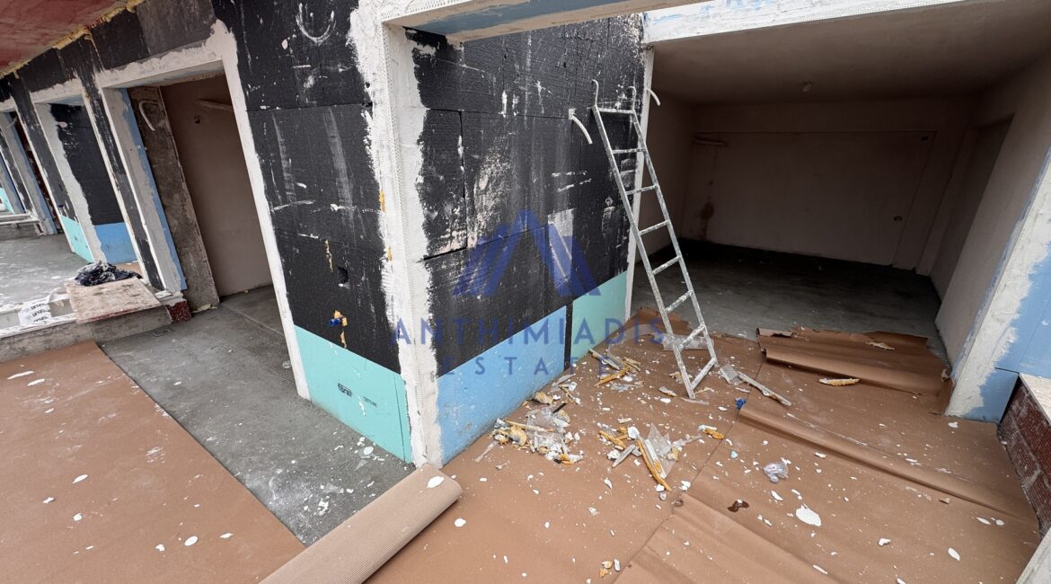 ΠΩΛΕΙΤΑΙ – Nεόδμητη Mεζονέτα Στη Νικήτη Κοντά Στη Θάλασσα, ID1337