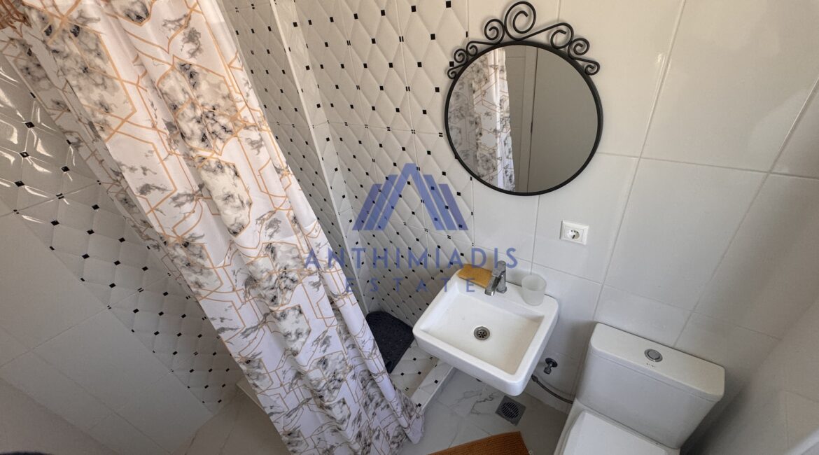 ΠΩΛΕΙΤΑΙ – Πολυτελής Μαρμάρινη Βίλα Στη Χανιώτη Μπροστά Στη Θάλασσα, ID1343