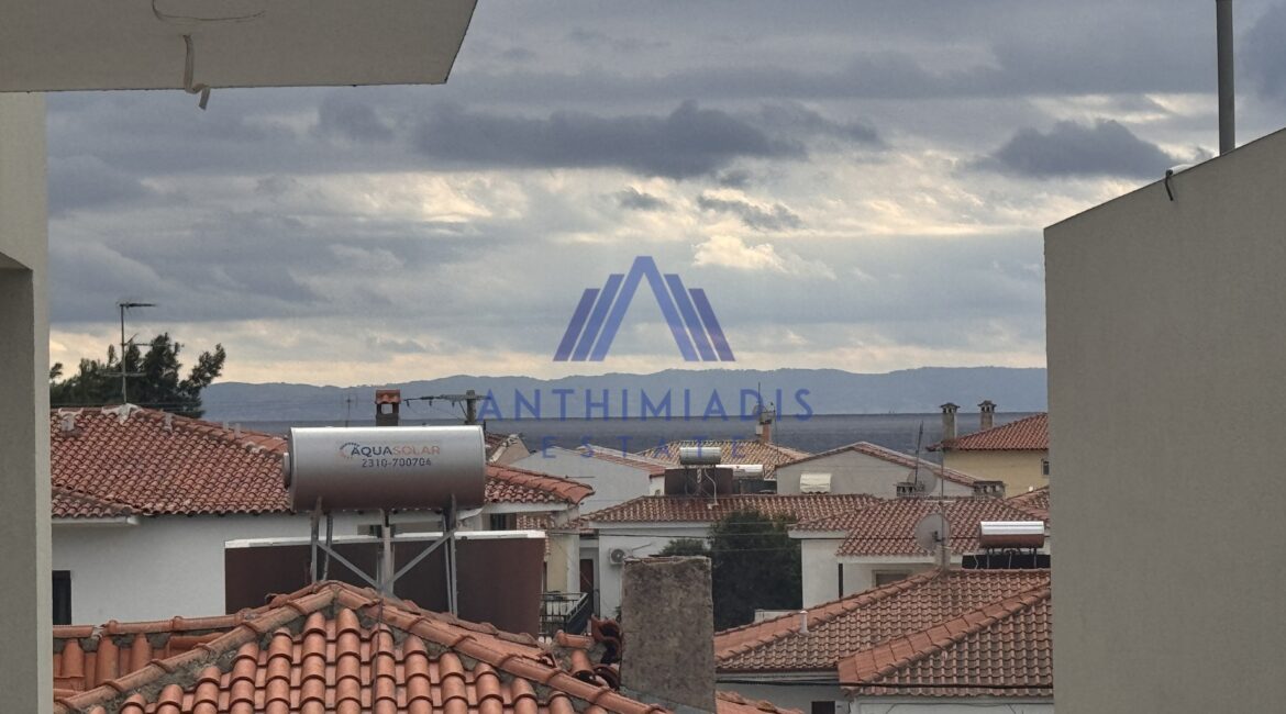 ΠΩΛΕΙΤΑΙ – Nεόδμητη Mεζονέτα Στη Νικήτη Κοντά Στη Θάλασσα, ID1248