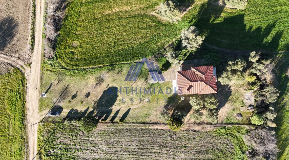 ΠΩΛΕΙΤΑΙ – Μονοκατοικία Κοντά Στο Κέντρο Της Κασσανδρείας, ID1333