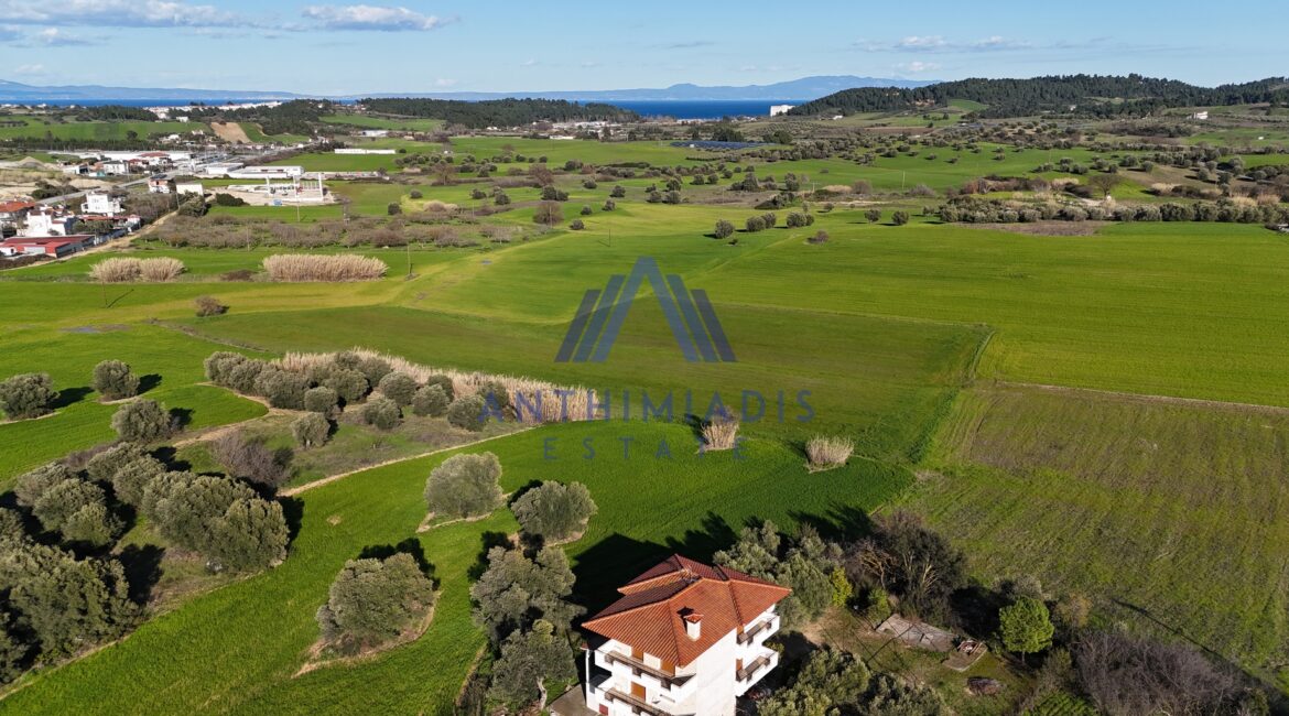 ΠΩΛΕΙΤΑΙ – Μονοκατοικία Κοντά Στο Κέντρο Της Κασσανδρείας, ID1333