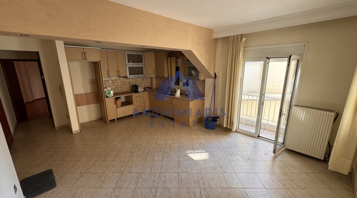 ΠΩΛΕΙΤΑΙ – Διαμέρισμα Στο Κέντρο Της Καλαμαριάς, ID1347