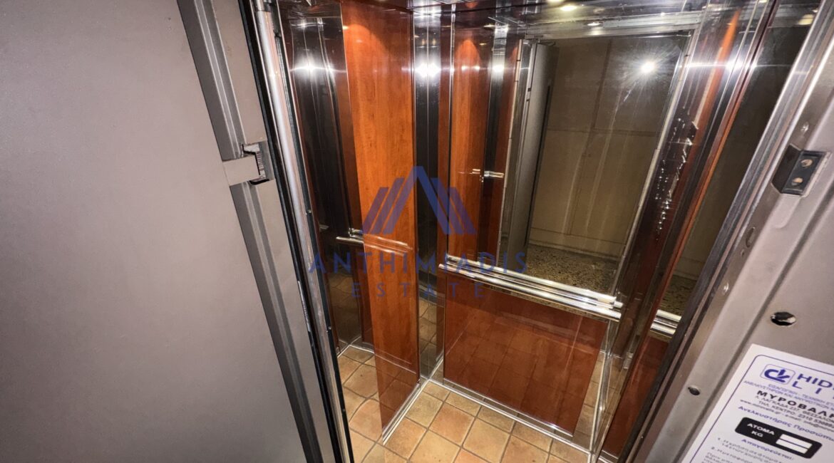 ΠΩΛΕΙΤΑΙ – Διαμέρισμα Στο Κέντρο Της Καλαμαριάς, ID1347