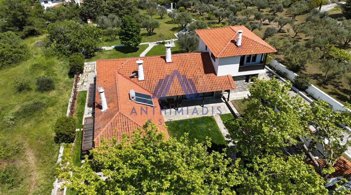 ΠΩΛΕΙΤΑΙ – Βίλα Στο Πλαγιάρι Με Θέα Στη Θάλασσα, ID1349
