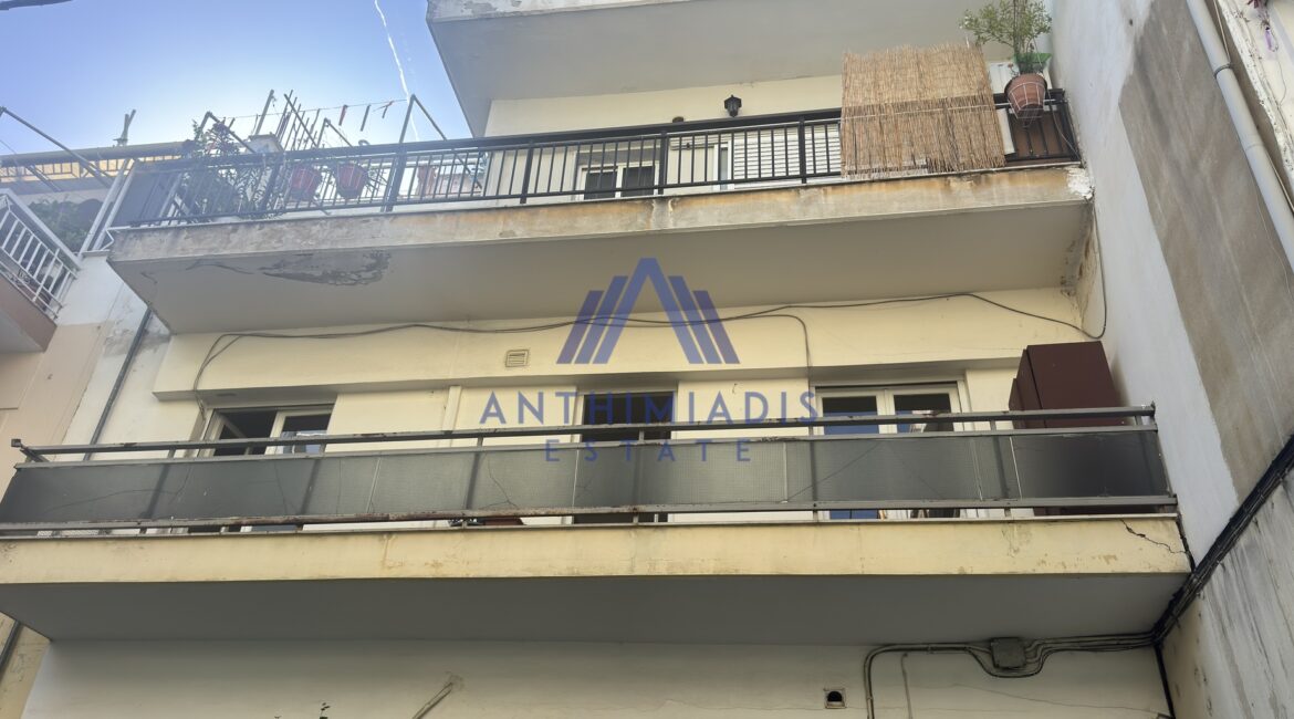 ΠΩΛΕΙΤΑΙ – Διαμπερές Οροφοδιαμέρισμα Στην Ξηροκρήνη(Θεσσαλονίκη), ID1370