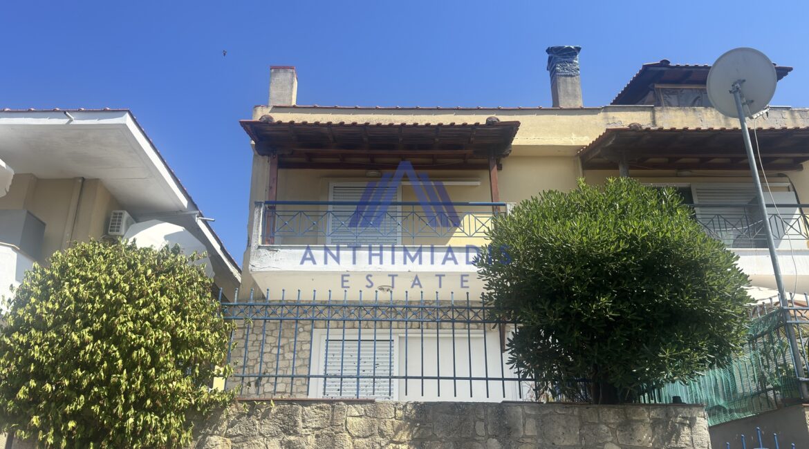 ΠΩΛΕΙΤΑΙ – Μεζονέτα Στη Νέα Φώκαια Με Θέα Στη Θάλασσα, ID1372