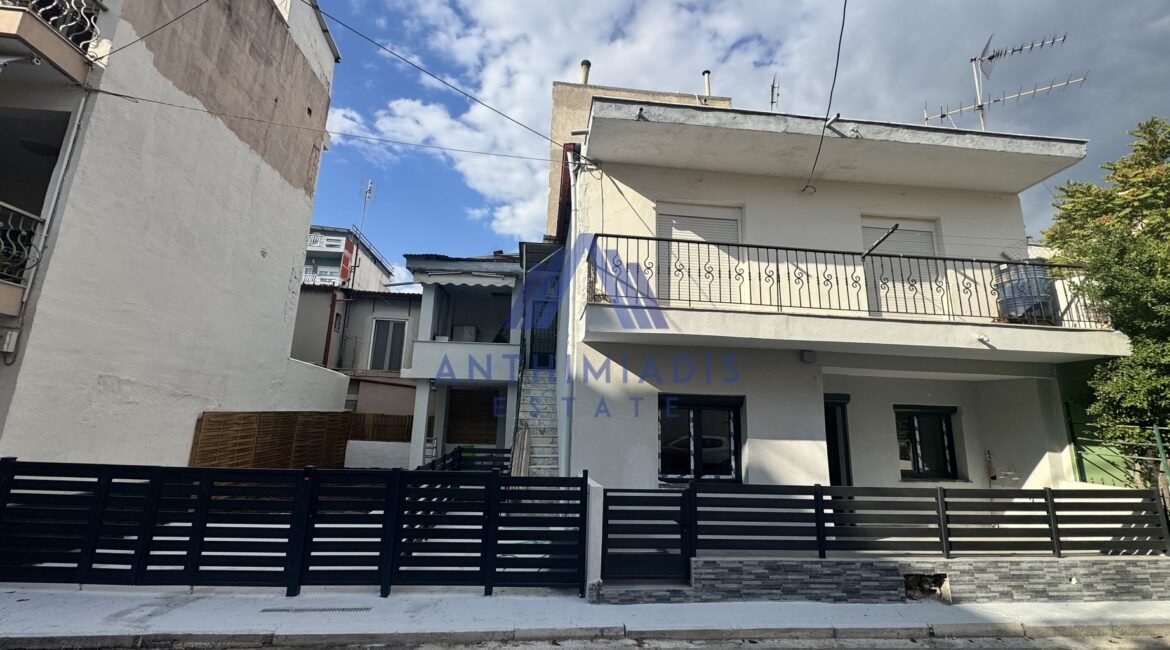 ΠΩΛΕΙΤΑΙ – Πλήρως Ανακαινισμένο Διαμέρισμα Στην Νικόπολη(Θεσσαλονίκη), ID1401